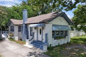 709 DAPHNE AVENUE, UMATILLA, FL 32784 Sold 09/05/25