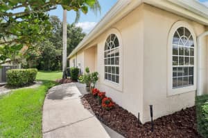 9051 SAINT ANDREWS WAY, MOUNT DORA, FL 32757 - MLS#MFRG5099584