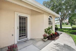 9051 SAINT ANDREWS WAY, MOUNT DORA, FL 32757 - MLS#MFRG5099584