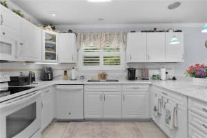 1903 RUIZ COURT, LADY LAKE, FL 32159 - MLS#MFRG5099625