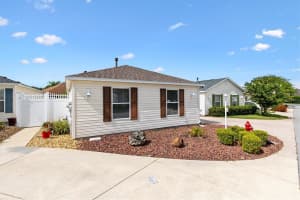 966 TANGLEWOOD PLACE, THE VILLAGES, FL 32162 Sold 09/10/25