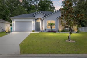 427 Cierra Oaks Cir, LADY LAKE