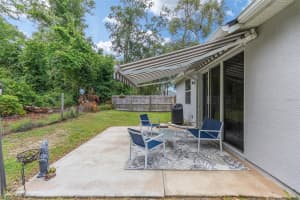 427 CIERRA OAKS CIRCLE, LADY LAKE, FL 32159 - MLS#MFRG5099706