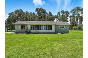 32721 LAKE EUSTIS DRIVE, TAVARES, FL 32778 - MLS#MFRG5099773