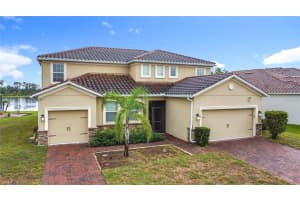 2137 LAKE SIDE AVENUE, DAVENPORT, FL 33837 - MLS#MFRG5099836