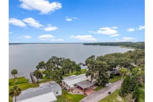 107 Lake Shore Cir, LEESBURG