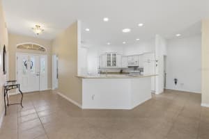 2725 Halsey Ter The Villages, FL 32162 - Off Market