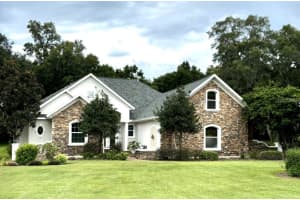 3820 OAK POINTE DRIVE, LADY LAKE, FL 32159 Sold 10/01/25