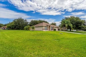 2235 LAKE POINTE CIRCLE, LEESBURG, FL 34748 - MLS#MFRG5099939