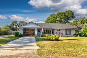 13936 DONOVAN LANE, GRAND ISLAND, FL 32735 Sold 09/09/25