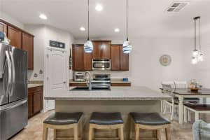 1005 MARATHON KEY WAY, GROVELAND, FL 34736 Sold 10/07/25