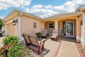 2415 MORVEN PARK WAY, THE VILLAGES, FL 32162 - MLS#MFRG5099976