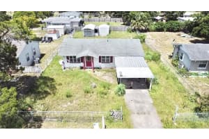 1620 Morin St, EUSTIS