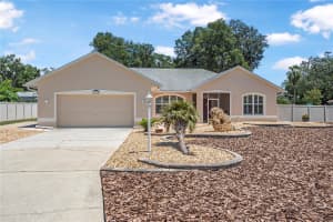 5332 OLD HICKORY LANE, FRUITLAND PARK, FL 34731 Sold 12/03/25