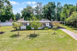 725 EAST AVENUE, CLERMONT, FL 34711 Sold 08/29/25