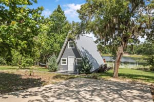123 Lake Carleton Dr, MELROSE