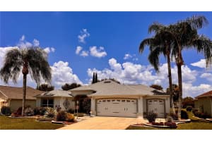 1555 GOLDEN RIDGE DRIVE, THE VILLAGES, FL 32162 Sold 09/16/25