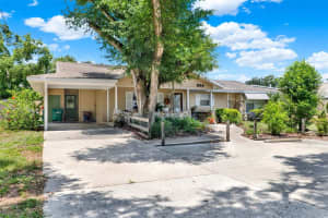 304 IONA AVENUE, FRUITLAND PARK, FL 34731 - MLS#MFRG5100197