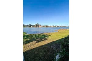 183 LAKEVIEW STREET, UMATILLA, FL 32784 - MLS#MFRG5100238