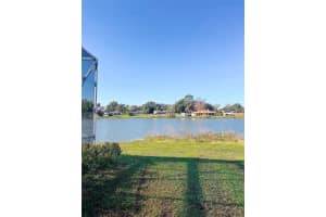 183 LAKEVIEW STREET, UMATILLA, FL 32784 - MLS#MFRG5100238