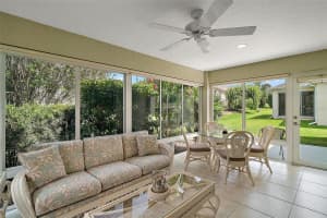 2355 GLADE RUN, THE VILLAGES, FL 32162 Sold 11/14/25