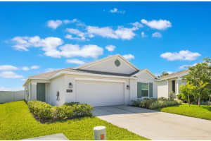 6910 Perch Hammock Loop, GROVELAND
