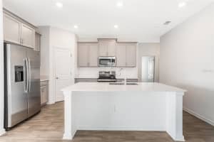 6910 PERCH HAMMOCK LOOP, GROVELAND, FL 34736 - MLS#MFRG5100309
