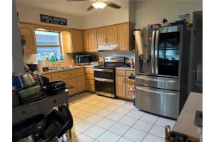 1117 OAKLAND, TAVARES, FL 32778 - MLS#MFRG5100314