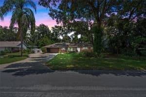 33202 FAIRWAY ROAD, LEESBURG, FL 34788 Sold 10/28/25