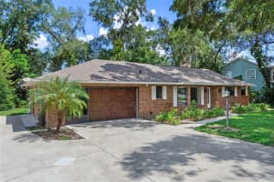 33202 FAIRWAY ROAD, LEESBURG, FL 34788 Sold 10/28/25