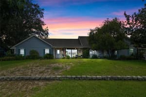 2002 FAIRWAY DRIVE, EUSTIS, FL 32726 - MLS#MFRG5100331