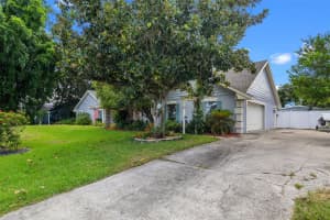 2002 FAIRWAY DRIVE, EUSTIS, FL 32726 - MLS#MFRG5100331