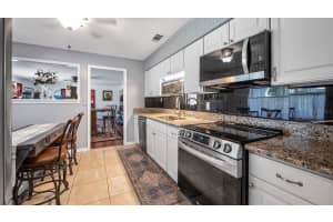 3745 GRIFFIN VIEW DRIVE, LADY LAKE, FL 32159 - MLS#MFRG5100332