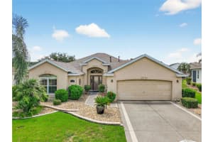 370 BISHOPVILLE LOOP, THE VILLAGES, FL 32162 Sold 10/01/25