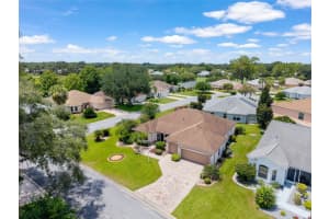 702 MELENDEZ WAY, THE VILLAGES, FL 32159 Sold 11/13/25
