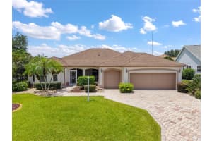 702 MELENDEZ WAY, THE VILLAGES, FL 32159 Sold 11/13/25