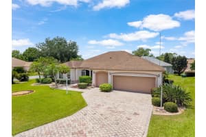 702 MELENDEZ WAY, THE VILLAGES, FL 32159 Sold 11/13/25