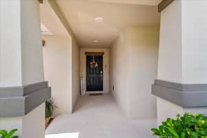 71 WHITE HORSE WAY, GROVELAND, FL 34736 Sold 10/07/25
