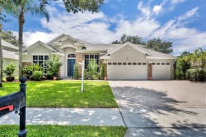 356 Blue Branch St, EUSTIS