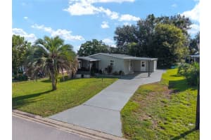 1607 DORAL CIRCLE, LADY LAKE, FL 32159 - MLS#MFRG5100566