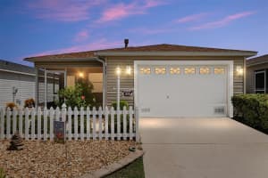 305 STARR LANE, THE VILLAGES, FL 32162 Sold 10/15/25