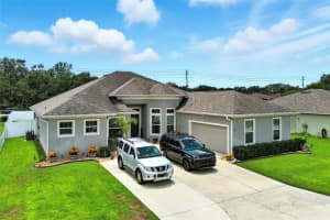 1614 Prairie Blossom Dr, LAKELAND