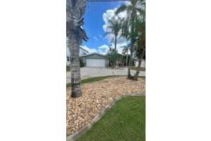 1095 N Stoney Pt, CRYSTAL RIVER