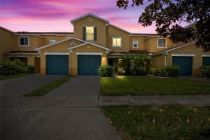 3007 Seaview Castle Dr, KISSIMMEE
