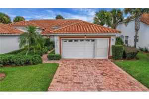 5162 HARBOUR DRIVE, OXFORD, FL 34484 Sold 09/18/25