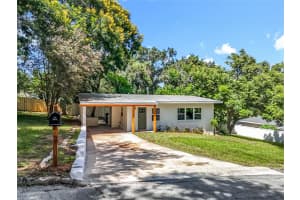1607 LAKEVIEW COURT, EUSTIS, FL 32726 Sold 08/22/25