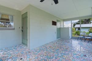 5627 INDIANA DRIVE, LADY LAKE, FL 32159 - MLS#MFRG5100926