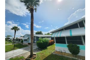 199 SWEET CIRCLE, WINTER HAVEN, FL 33884 - MLS#MFRG5100978
