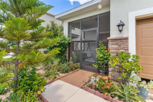 1107 ATLANTIC AVENUE, FRUITLAND PARK, FL 34731 - MLS#MFRG5100979