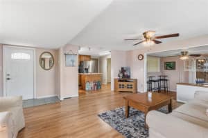 31643 HOWARD STREET, TAVARES, FL 32778 - MLS#MFRG5100982